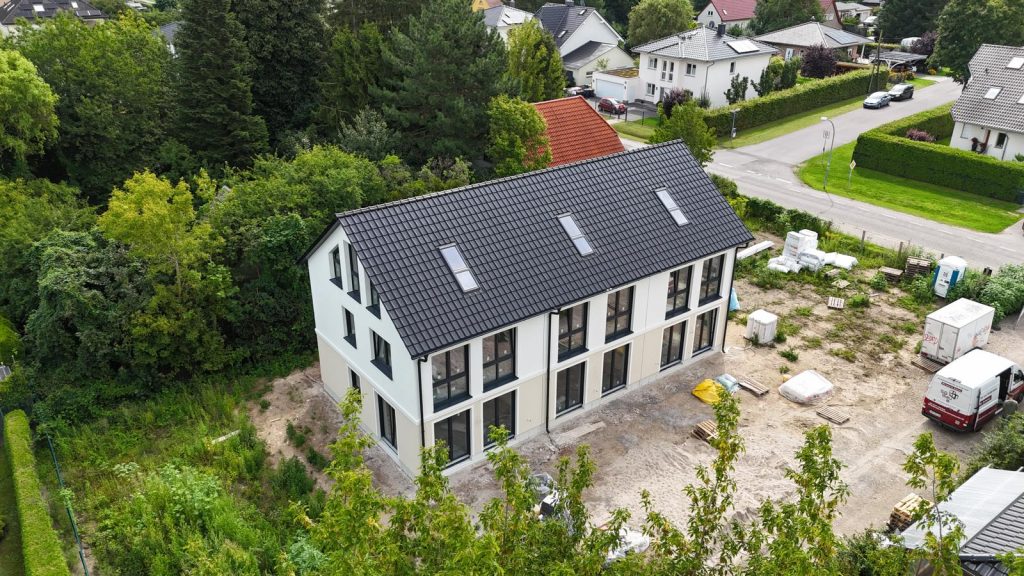 Mehrfamilienhaus mit Gauben